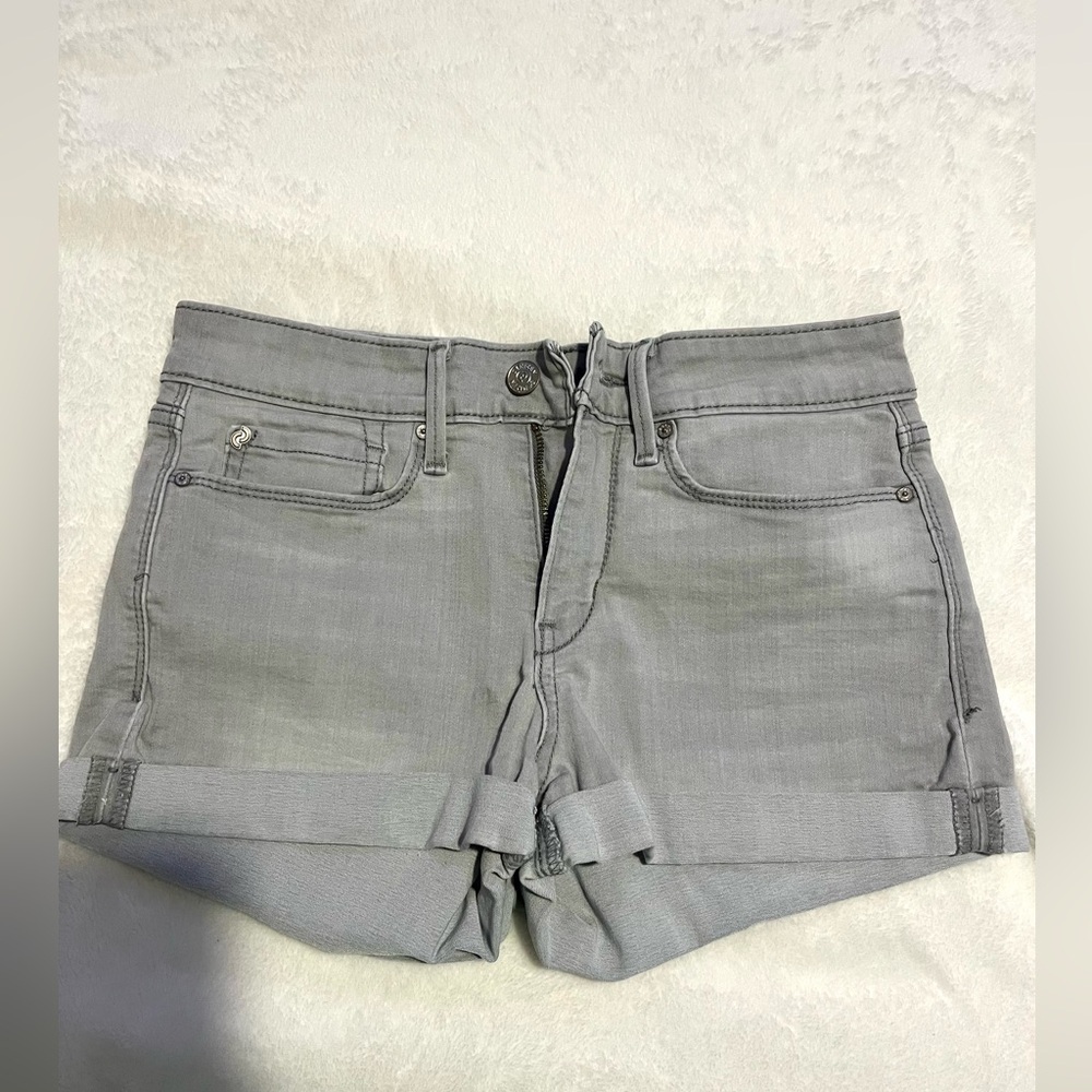 Levi’s shorts